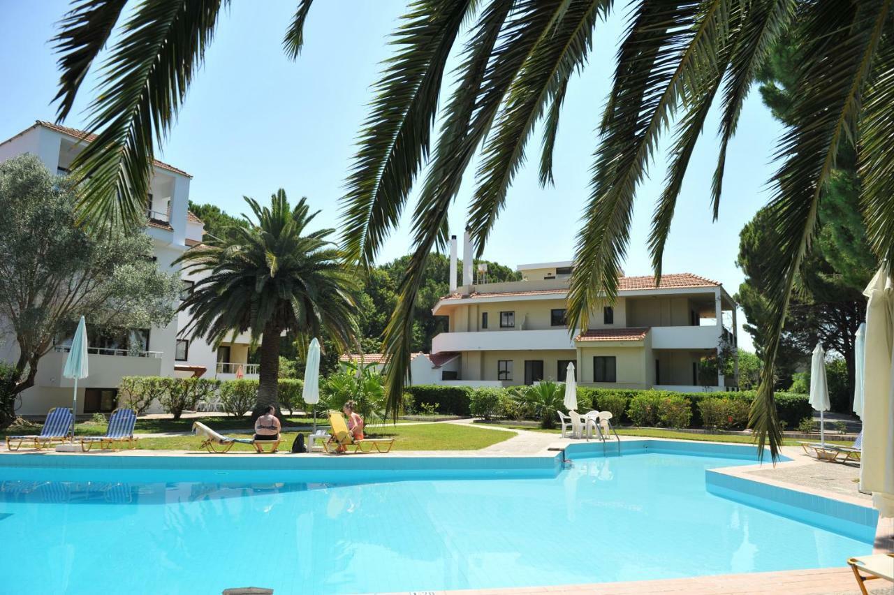 Niki Hotel Apartments Ialysos  Ngoại thất bức ảnh